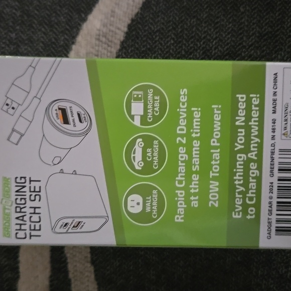 Gadget Gear Rebel Girl Car Wall Cable Charger usb-c usb -a 3ft cable 20 watt - Picture 4 of 4